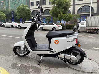 【Yadea/雅迪電動(dòng)車】雅迪電動(dòng)車2021新款E1 2.0 60V石墨烯電池電瓶車女家用電動(dòng)摩托車【報(bào)價(jià) 價(jià)格 評測 怎么樣